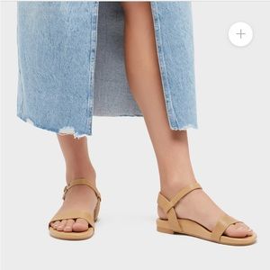 NWOB Secra Willow Sandal